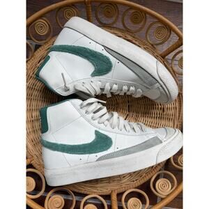 Kids Nike Mid 77 Blazer 4Y